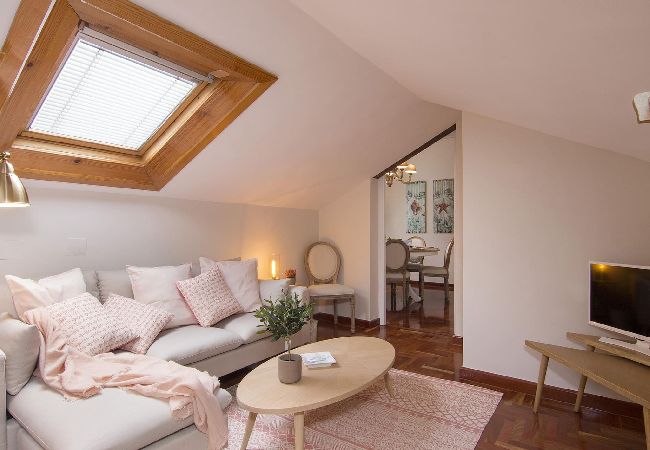 Apartamento en Granada - ChezmoiHomes Alhambra Penthouse