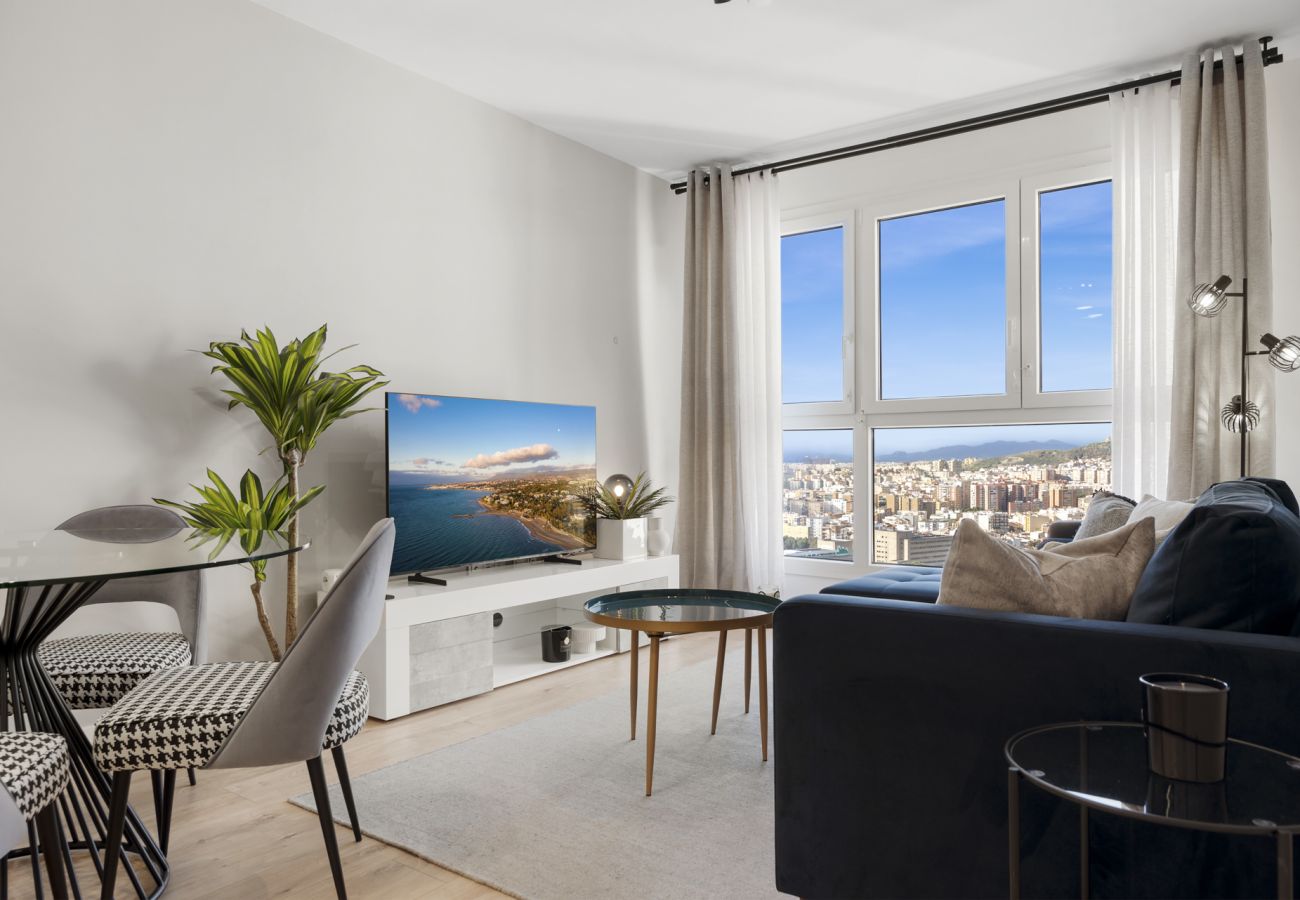 Apartamento en Málaga - Malaga Eye - Pool, gym and parking free