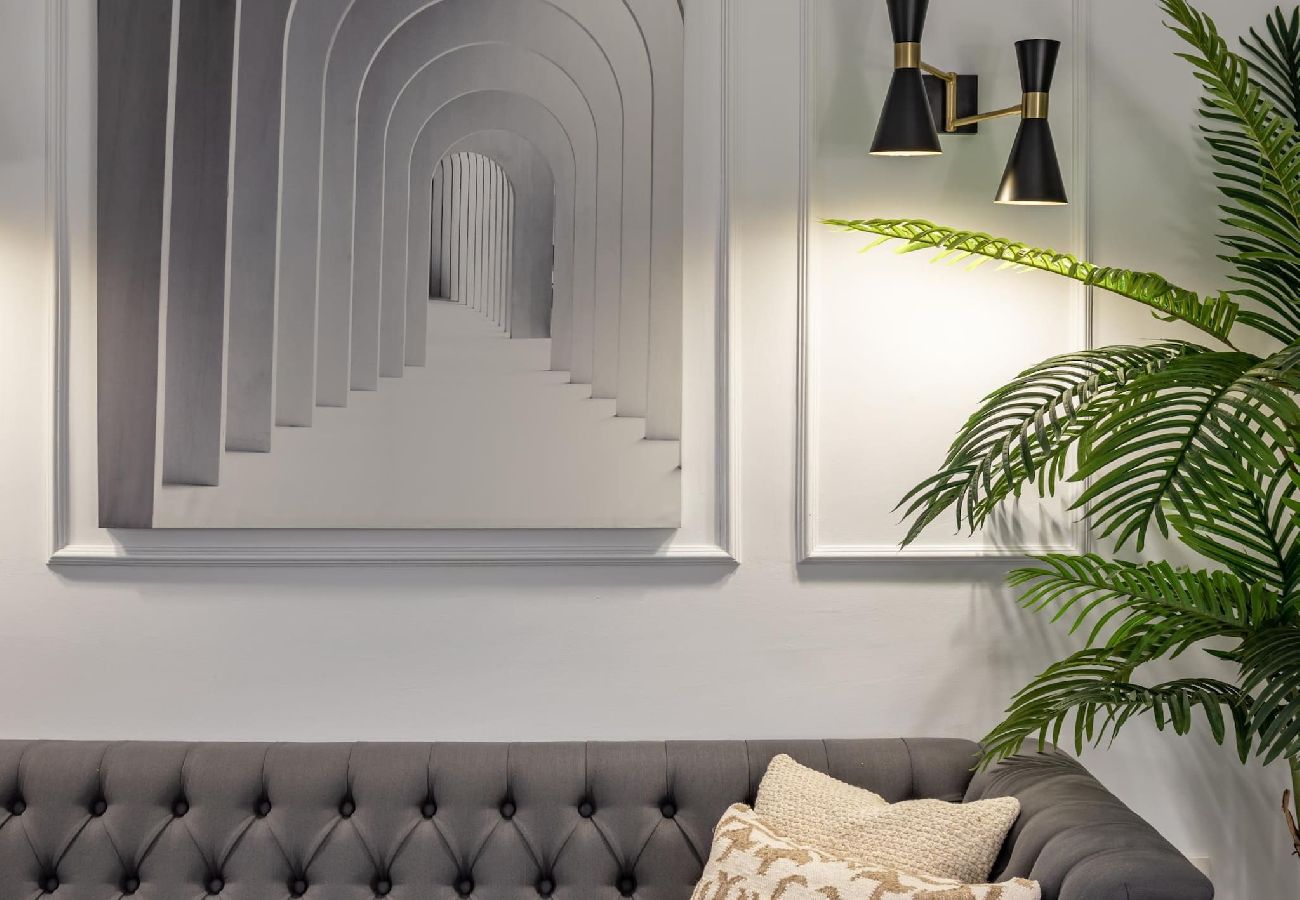 Apartment in Granada - ChezmoiHomes Angel I 1BR