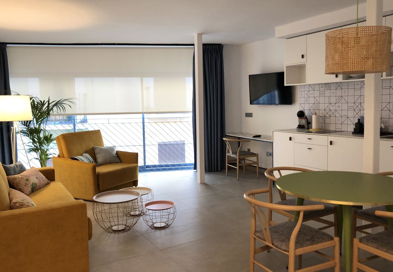 Apartment in Granada - ChezmoiHomes Patio De Luz 4